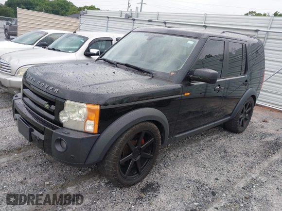 2007 Land Rover LR3 HSE with VIN SALAG25427A420556, listed as a IAAI auction lot 42383545 with 195,115 mi miles and . Bid and sale history available at DreamBid. Image 2.
