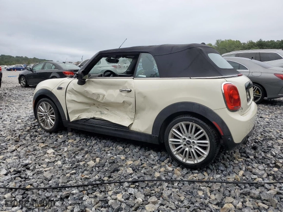 2016 MINI Cooper Convertible with VIN WMWWG5C57G3A83476, listed as a Copart auction lot 62848484 with 0 mi miles and Salvage Title. Bid and sale history available at carsss.com. Image 2.