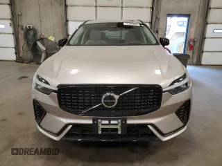 2024 Volvo XC60 Recharge Plug-In Hybrid Ultimate Dark Theme with VIN YV4H60DM1R1841800, listed as a Copart auction lot 77206064 with 1,016 mi miles and Salvage Title. Bid and sale history available at carsss.com. Image 5.
