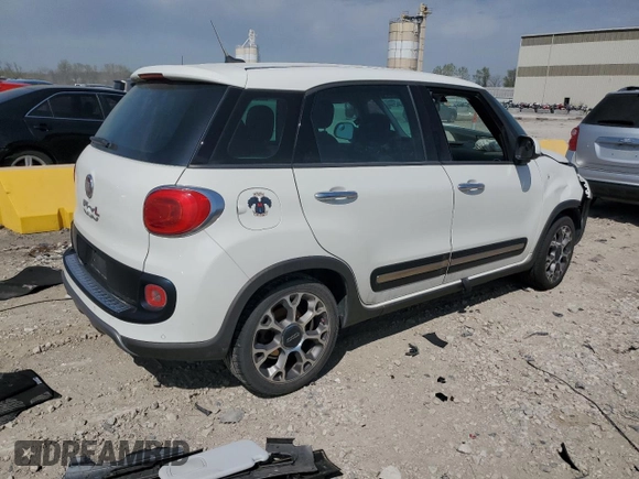 2014 FIAT 500L Trekking with VIN ZFBCFADH4EZ010067, listed as a Copart auction lot 51800935 with Not provided miles and Salvage title. Bid and sale history available at DreamBid. Image 3.