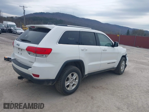 2017 Jeep Grand Cherokee Laredo with VIN 1C4RJFAG2HC605182, listed as a IAAI auction lot 41926247 with 131,474 mi miles. Bid and sale history available at carsss.com. Image 4.