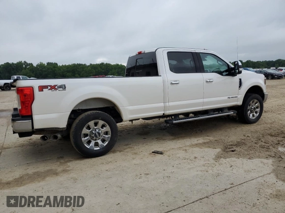 2019 Ford F-350 XL with VIN 1FT8W3BT4KEG86558, listed as a Copart auction lot 59364425 with 152,253 mi miles and Salvage title. Bid and sale history available at DreamBid. Image 3.