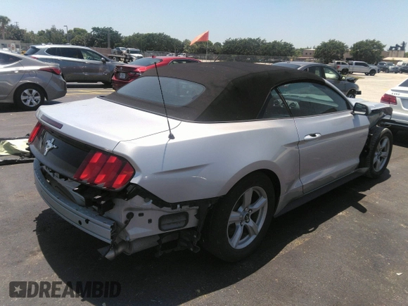 2016 Ford Mustang V6 z VIN 1FATP8EM6G5307016, wystawiony jako IAAI lot #41940022 z przebiegiem 88 196 mil mil oraz . Historia ofert i sprzedaży dostępna na DreamBid. Obrazek 4.