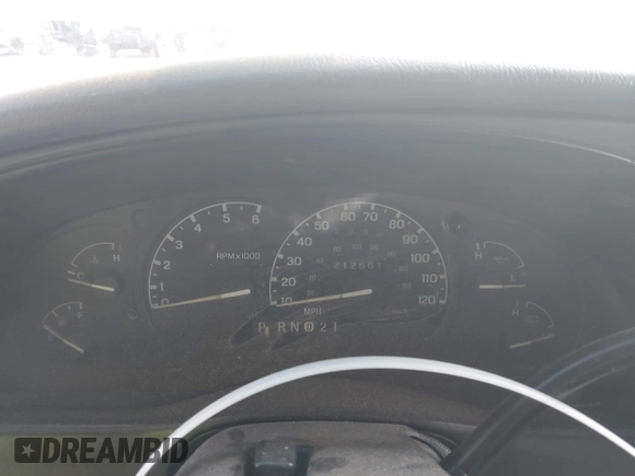1997 Ford Ranger XLT with VIN 1FTDR15X5VPA65640, listed as a IAAI auction lot 41436818 with 212,661 mi miles. Bid and sale history available at carsss.com. Image 7.