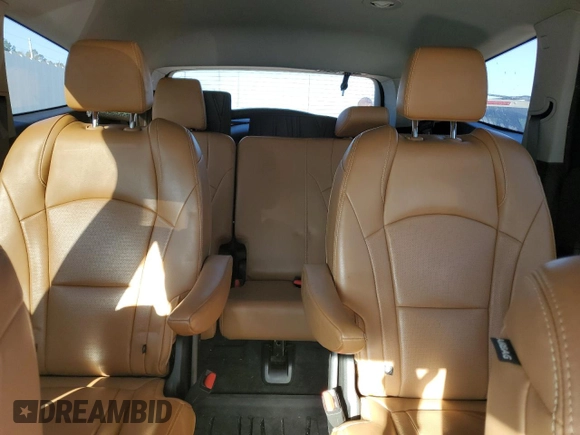 2019 Buick Enclave Essence with VIN 5GAERBKW5KJ167106, listed as a Copart auction lot 48193715 with 165,978 mi miles and Salvage Title. Bid and sale history available at DreamBid. Image 10.