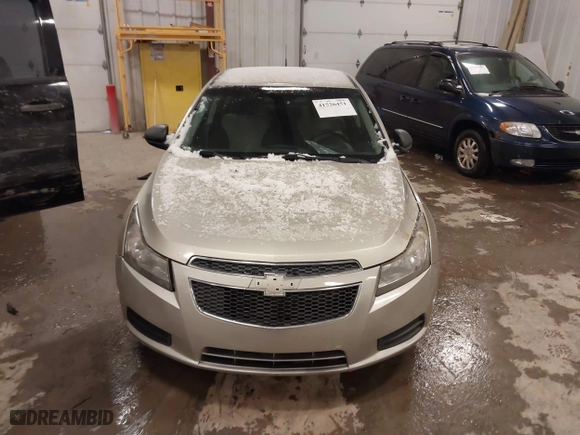 2013 Chevrolet Cruze LS with VIN 1G1PA5SH9D7224482, listed as a IAAI auction lot 41526451 with 243,367 mi miles. Bid and sale history available at carsss.com. Image 11.