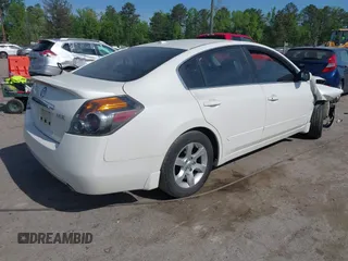 2009 Nissan Altima 2.5 S with VIN 1N4AL21E69N539133, listed as a IAAI auction lot 42072089 with 155,228 mi miles. Bid and sale history available at carsss.com. Image 4.