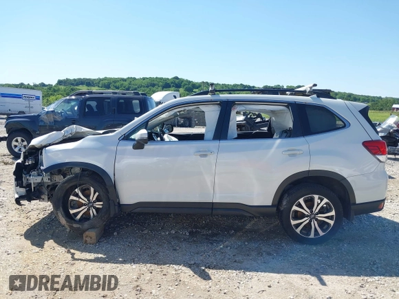 2019 Subaru Forester Limited with VIN JF2SKASCXKH548464, listed as a IAAI auction lot 42276430 with 97,448 mi miles and . Bid and sale history available at DreamBid. Image 14.