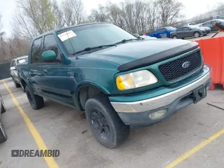 2001 Ford F-150 SuperCrew XLT with VIN 1FTRW08W01KE04694, listed as a IAAI auction lot 41834663 with 1 mi miles. Bid and sale history available at carsss.com. Image 1.