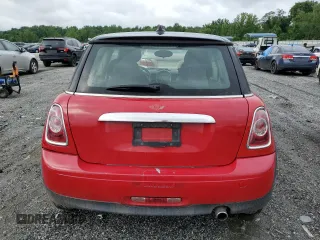 2013 MINI Hardtop with VIN WMWSU3C56DT678503, listed as a Copart auction lot 61062585 with 96,564 mi miles and Clean title. Bid and sale history available at DreamBid. Image 6.