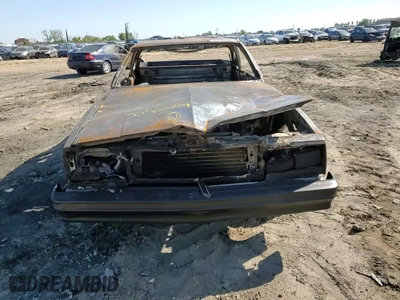 1983 GMC Caballero z VIN 1GTCW80A8DR500010, wystawiony jako Copart lot #50560724 z przebiegiem Nie podano mil oraz Nie do naprawy • Non repairable. Historia ofert i sprzedaży dostępna na DreamBid. Obrazek 11.
