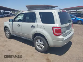 2008 Ford Escape XLT с VIN 1FMCU93138KD30768, выставлен на аукционе IAAI как лот 42464734 с пробегом 120 218 миль миль и . История ставок и продаж доступна на DreamBid. Изображение 3.