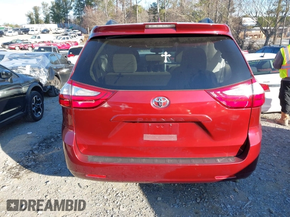 2019 Toyota Sienna LE Auto Access Seat with VIN 5TDKZ3DC5KS008650, listed as a IAAI auction lot 41245967 with 124,538 mi miles and . Bid and sale history available at DreamBid. Image 15.