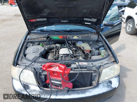 1998 Audi A6 z VIN WAUBA24B4WN149291, wystawiony jako IAAI lot #42256333 z przebiegiem 189 241 mil mil oraz . Historia ofert i sprzedaży dostępna na DreamBid. Obrazek 10.