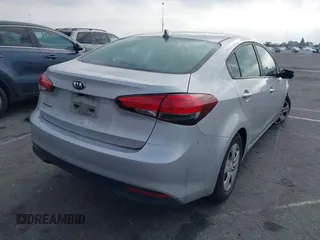 2017 Kia Forte LX with VIN 3KPFK4A71HE096490, listed as a IAAI auction lot 42085810 with 152,924 mi miles. Bid and sale history available at carsss.com. Image 4.