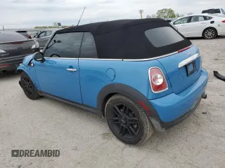 2014 MINI Convertible z VIN WMWZN3C57ET570016, wystawiony jako Copart lot #54565815 z przebiegiem 74 742 mil mil oraz Szkoda całkowita • Salvage title. Historia ofert i sprzedaży dostępna na DreamBid. Obrazek 2.
