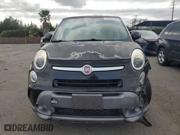 2014 FIAT 500L Trekking with VIN ZFBCFADH5EZ015259, listed as a Copart auction lot 86390284 with 83,607 mi miles and Salvage Title. Bid and sale history available at DreamBid. Image 5.