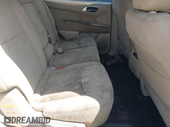 2016 Nissan Pathfinder S with VIN 5N1AR2MN7GC670676, listed as a IAAI auction lot 42391995 with 165,391 mi miles and . Bid and sale history available at DreamBid. Image 8.