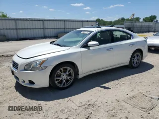 2014 Nissan Maxima SV with VIN 1N4AA5APXEC482370, listed as a Copart auction lot 55823175 with 143,614 mi miles and Salvage title. Bid and sale history available at DreamBid. Image 1.