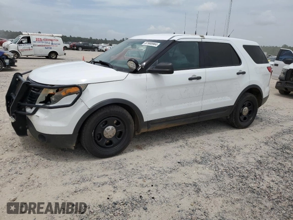 2015 Ford Utility Police Interceptor with VIN 1FM5K8AR7FGC66770, listed as a Copart auction lot 61900984 with 278,249 mi miles and Salvage Title. Bid and sale history available at carsss.com. Image 1.