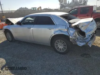 2009 Chrysler 300 LX z VIN 2C3KA43D79H505560, wystawiony jako Copart lot #45428795 z przebiegiem 49 295 mil mil oraz Szkoda całkowita • Salvage title. Historia ofert i sprzedaży dostępna na DreamBid. Obrazek 2.