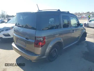 2007 Honda Element SC with VIN 5J6YH18957L007288, listed as a IAAI auction lot 41958653 with 153,331 mi miles and . Bid and sale history available at DreamBid. Image 4.