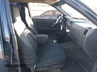 2004 Chevrolet Colorado 1SB LS Z85 with VIN 1GCDT136248215241, listed as a IAAI auction lot 41091680 with 246,095 mi miles. Bid and sale history available at carsss.com. Image 5.