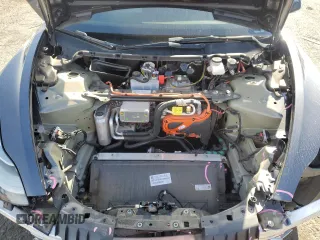 2022 Tesla Model 3 z VIN 5YJ3E1EA1NF337727, wystawiony jako Copart lot #51175655 z przebiegiem 40 551 mil mil oraz Szkoda całkowita • Salvage title. Historia ofert i sprzedaży dostępna na DreamBid. Obrazek 11.