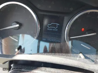 2015 Toyota Highlander LE with VIN 5TDBKRFH2FS104046, listed as a IAAI auction lot 41787583 with 152,435 mi miles. Bid and sale history available at carsss.com. Image 7.