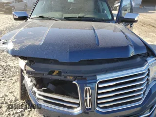 2015 Lincoln Navigator z VIN 5LMJJ2HT6FEJ02578, wystawiony jako Copart lot #48020895 z przebiegiem 157 597 mil mil oraz Szkoda całkowita • Salvage title. Historia ofert i sprzedaży dostępna na DreamBid. Obrazek 13.
