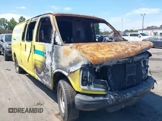 2001 GMC Savana z VIN 1GTHG39R011142555, wystawiony jako IAAI lot #40275527 z przebiegiem Nie podano mil oraz . Historia ofert i sprzedaży dostępna na DreamBid. Obrazek 1.