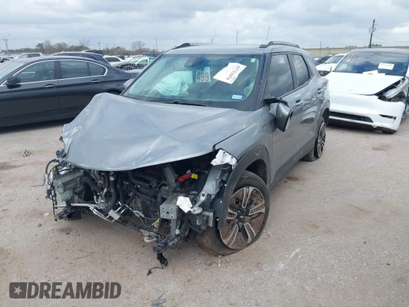 2024 Chevrolet TrailBlazer LT with VIN KL79MPS21RB059690, listed as a IAAI auction lot 41711876 with 33,118 mi miles. Bid and sale history available at carsss.com. Image 2.