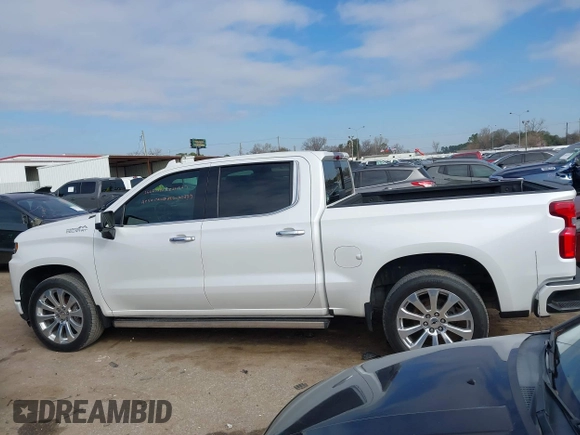 2020 Chevrolet Silverado 1500 High Country with VIN 1GCUYHEL7LZ281967, listed as a IAAI auction lot 41601718 with 35,127 mi miles. Bid and sale history available at carsss.com. Image 14.