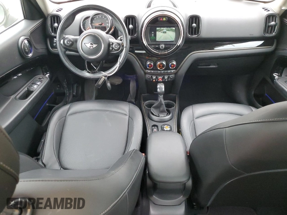 2019 MINI Countryman Cooper с VIN WMZYV5C53K3F57806, выставлен на аукционе Copart как лот 53888065 с пробегом 80 372 миль миль и Списание • Salvage title. История ставок и продаж доступна на DreamBid. Изображение 8.