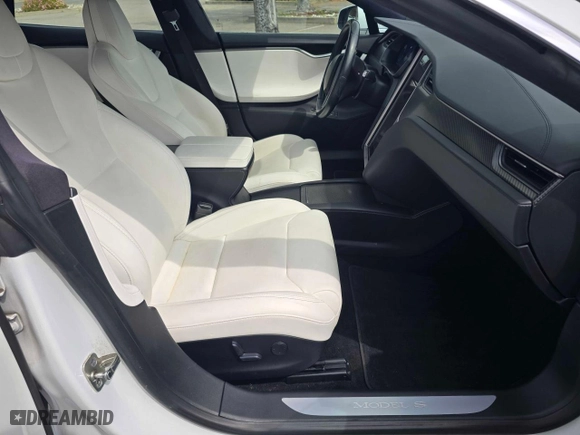 2018 Tesla Model S 75D with VIN 5YJSA1E29JF276329, listed as a Copart auction lot 52448965 with 183,295 mi miles and Salvage Title. Bid and sale history available at carsss.com. Image 5.