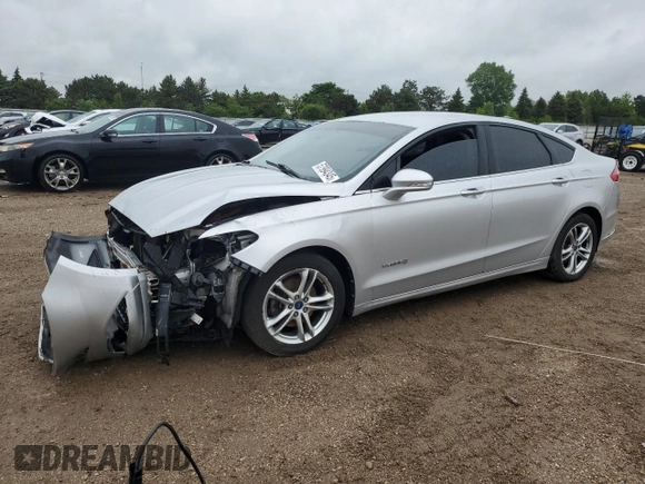 2013 Ford Fusion SE Hybrid с VIN 3FA6P0LU9DR233472, выставлен на аукционе Copart как лот 57994345 с пробегом 194 862 миль миль и Списание • Salvage title. История ставок и продаж доступна на DreamBid. Изображение 1.