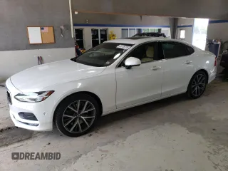 2017 Volvo S90 Momentum z VIN YV1A22MK7H1013995, wystawiony jako Copart lot #60726725 z przebiegiem 129 208 mil mil oraz Czysty tytuł • Clean title. Historia ofert i sprzedaży dostępna na DreamBid. Obrazek 1.