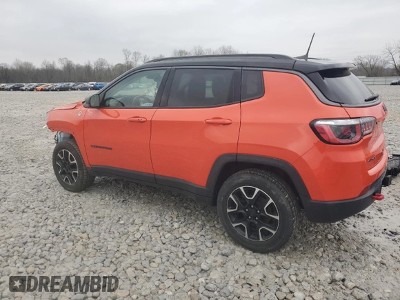 2020 Jeep Compass Trailhawk with VIN 3C4NJDDB9LT222694, listed as a Copart auction lot 52578765 with 62,006 mi miles and Salvage Title. Bid and sale history available at carsss.com. Image 2.