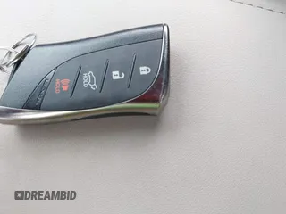 2024 Lexus RX 350 z VIN 2T2BAMBA5RC024585, wystawiony jako IAAI lot #41197857 z przebiegiem 18 031 mil mil oraz . Historia ofert i sprzedaży dostępna na DreamBid. Obrazek 11.