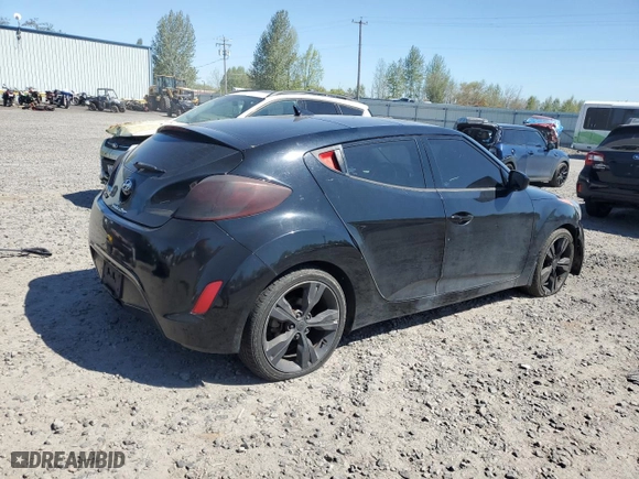 2013 Hyundai Veloster w/Gray Int with VIN KMHTC6AD6DU092606, listed as a Copart auction lot 53738185 with 0 mi miles and Clean Title. Bid and sale history available at carsss.com. Image 3.