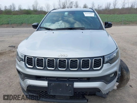 2024 Jeep Compass Latitude with VIN 3C4NJDBN0RT124448, listed as a IAAI auction lot 42150443 with 20,526 mi miles. Bid and sale history available at carsss.com. Image 12.