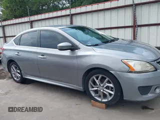2013 Nissan Sentra SR z VIN 3N1AB7AP8DL696413, wystawiony jako IAAI lot #42116029 z przebiegiem 113 409 mil mil oraz . Historia ofert i sprzedaży dostępna na DreamBid. Obrazek 14.