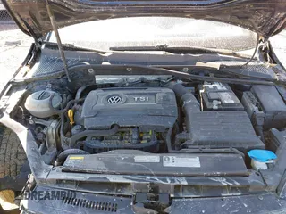 2015 Volkswagen GTI S z VIN 3VW4T7AU6FM014622, wystawiony jako IAAI lot #41838620 z przebiegiem 130 843 mil mil oraz . Historia ofert i sprzedaży dostępna na DreamBid. Obrazek 10.