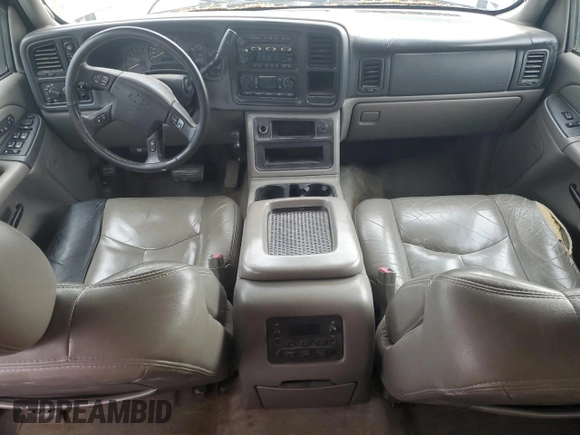 2004 Chevrolet Suburban LT with VIN 3GNFK16T44G148589, listed as a Copart auction lot 54187005 with 314,836 mi miles and Salvage title. Bid and sale history available at DreamBid. Image 8.