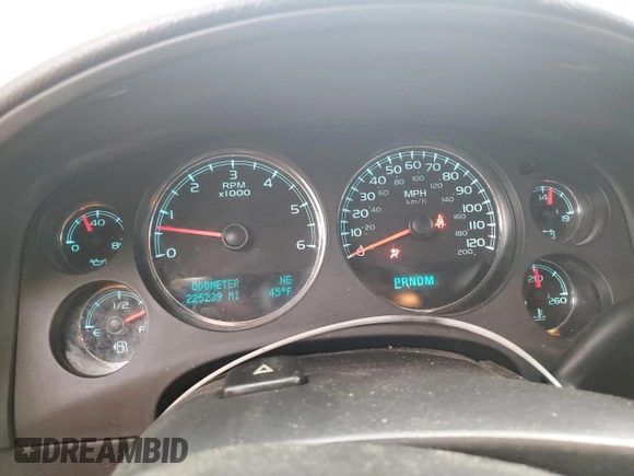 2011 Chevrolet Suburban LS with VIN 1GNSCHE07BR140737, listed as a Copart auction lot 49930345 with 225,239 mi miles and Salvage Title. Bid and sale history available at carsss.com. Image 9.