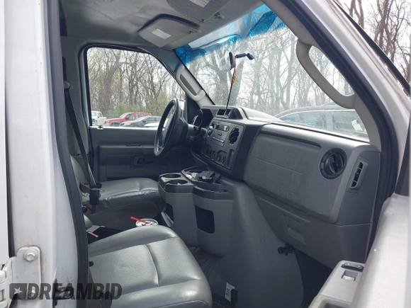2012 Ford Econoline Cargo Super Duty Commercial with VIN 1FTSE3EL1CDB10082, listed as a IAAI auction lot 41915408 with 336,061 mi miles and . Bid and sale history available at carsss.com. Image 5.