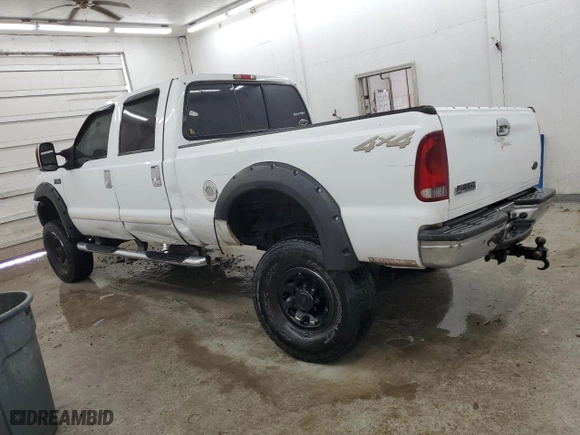 2003 Ford Super Duty F-250 XL with VIN 1FTNW21L43ED61246, listed as a Copart auction lot 89172355 with 174,011 mi miles and Salvage Title. Bid and sale history available at carsss.com. Image 2.