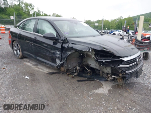 2023 Volkswagen Jetta SE z VIN 3VW7M7BUXPM061694, wystawiony jako IAAI lot #42231342 z przebiegiem 39 063 mil mil oraz . Historia ofert i sprzedaży dostępna na DreamBid. Obrazek 1.