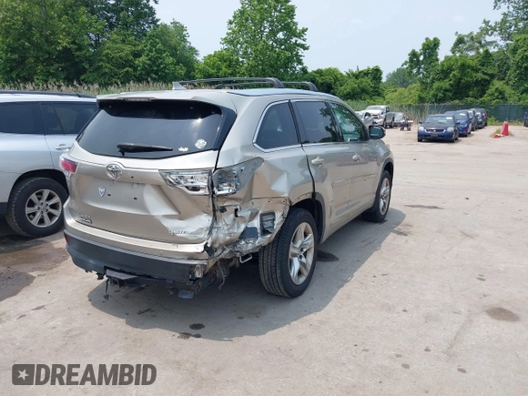 2015 Toyota Highlander Limited with VIN 5TDDKRFH0FS097834, listed as a IAAI auction lot 42401273 with 176,574 mi miles and . Bid and sale history available at DreamBid. Image 4.