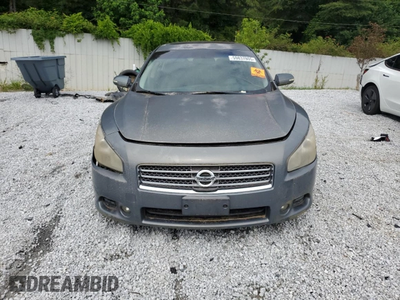 2010 Nissan Maxima SV z VIN 1N4AA5AP0AC875367, wystawiony jako Copart lot #59837805 z przebiegiem 172 537 mil mil oraz Czysty tytuł • Clean title. Historia ofert i sprzedaży dostępna na DreamBid. Obrazek 5.